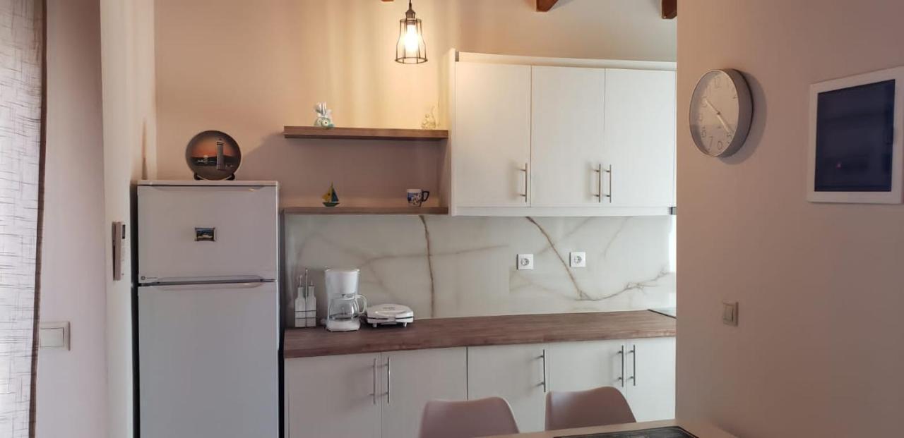 Michalis, 2-Bedroom Apartment In Saranda Esterno foto