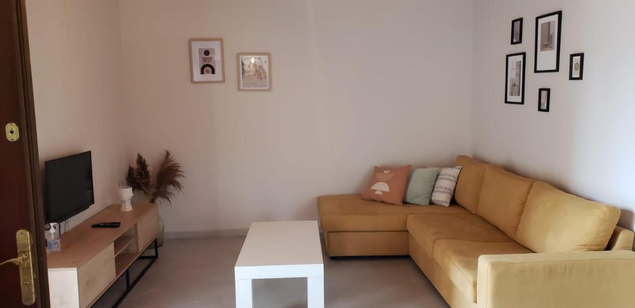 Michalis, 2-Bedroom Apartment In Saranda Esterno foto